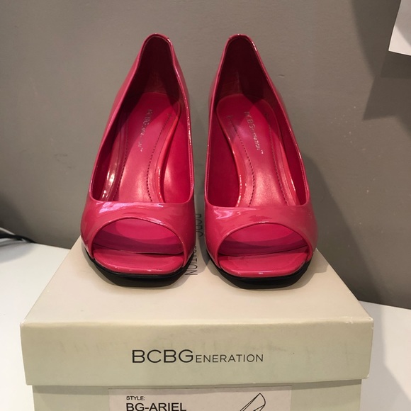 BCBG pink peep toe heels - Picture 3 of 3